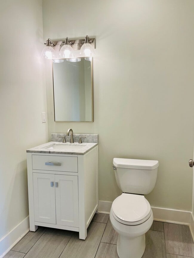 Photo - 140 West Washington Unit 201
