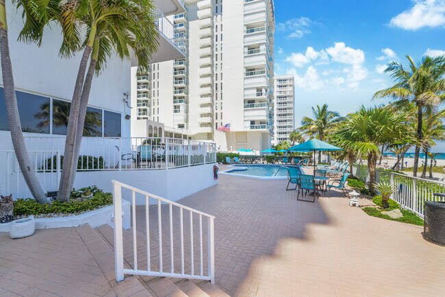 Photo - 1010 S Ocean Blvd Condo Unit LPH11