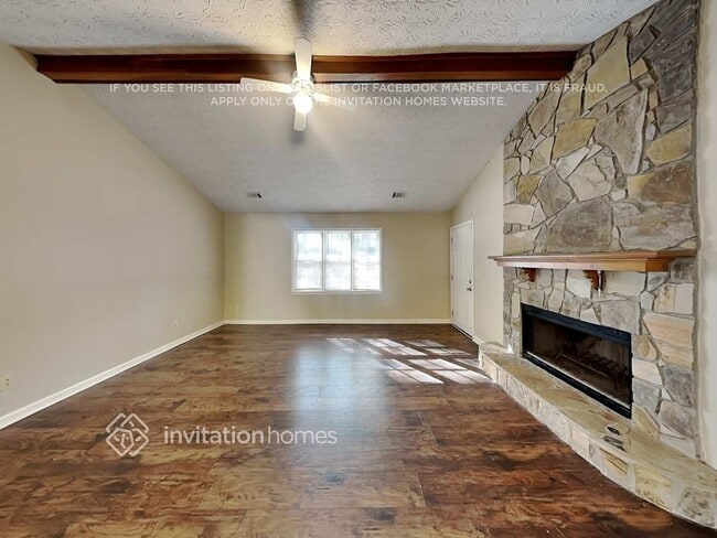 Photo - 2634 Laurel Woods Ln SE