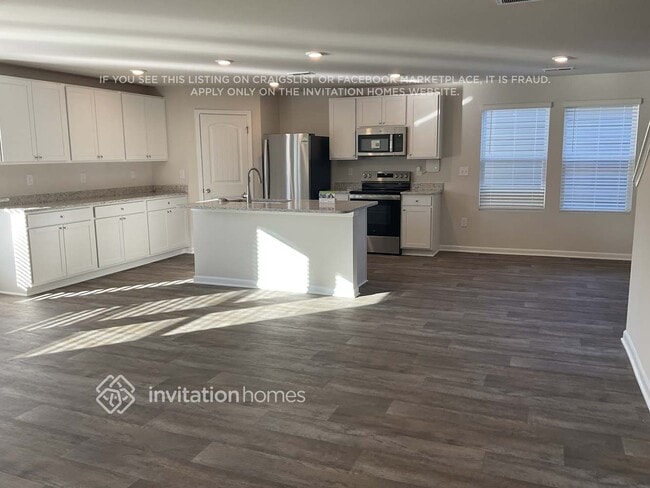 Photo - 209 White Flds Ave