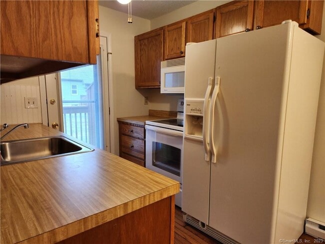 Photo - 1 Abbott Rd Unit 167