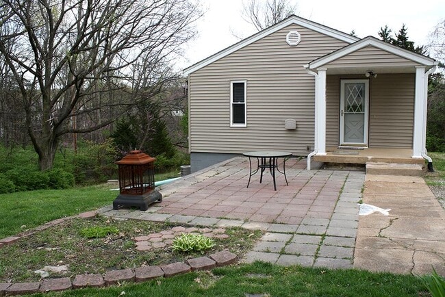 Photo - 5007 Duessel Ln