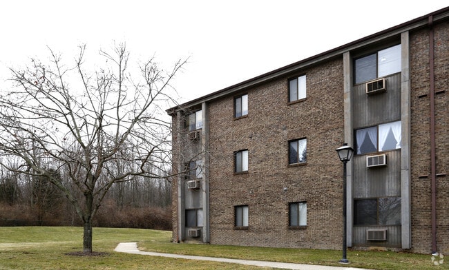 Photo - Owensville Commons