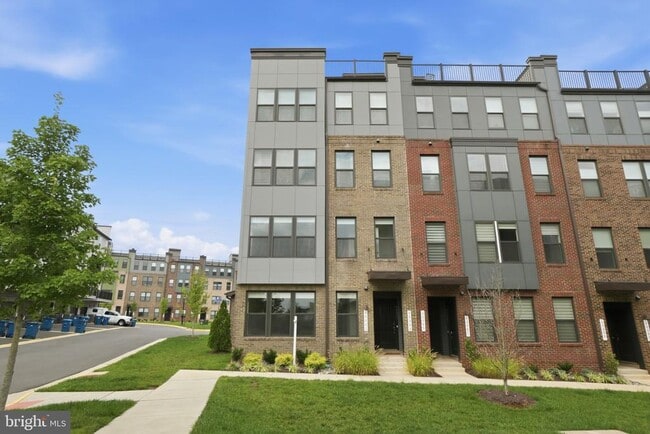 Building Photo - 44481 Wolfhound Sq