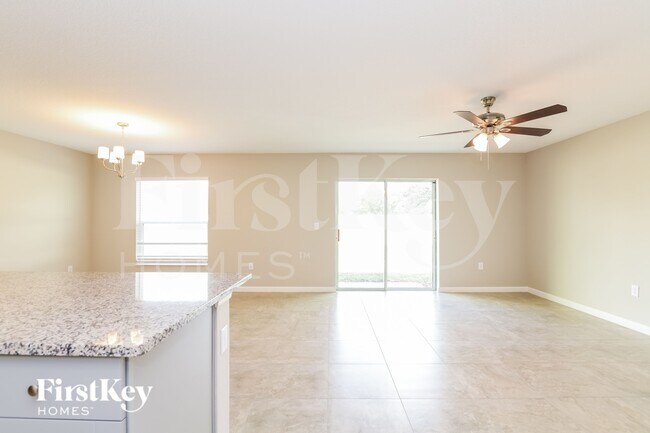 Photo - 409 Earhart Dr