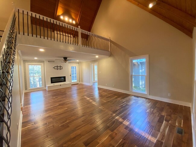 Photo - Unique Home in Perry