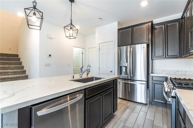 Building Photo - 5730 Sky Pointe Dr Rental
