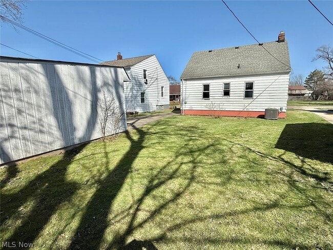 Photo - 6903 Luelda Ave