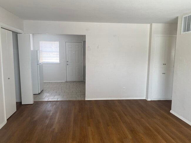 Photo - Port 50 Apartments