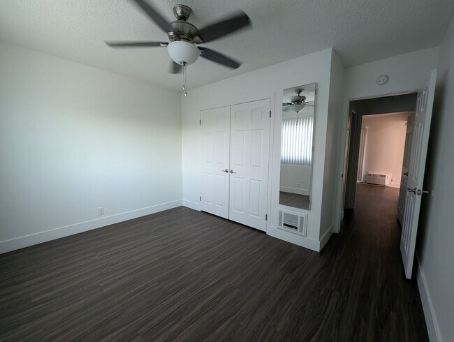 Plaza Apartments
