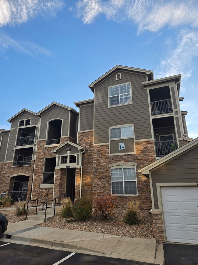 Spacious and Bright 2B/2B Townhome Now Ava... - Spacious and Bright 2B/2B Townhome Now Ava...