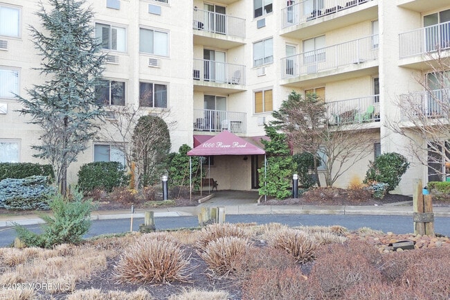 Photo - 1000 River Rd Unit 2K