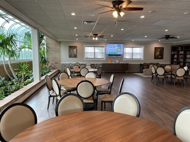 Club House