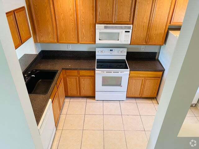 Building Photo - 5084 Palmbrooke Cir Rental
