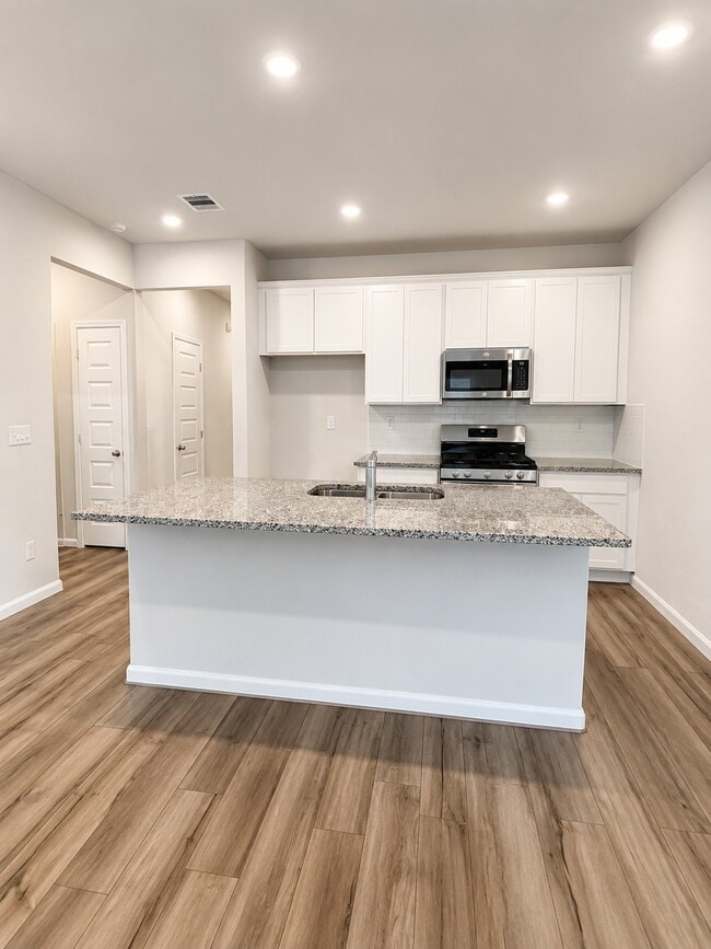 Photo - 8308 Bristlecone Pne Wy