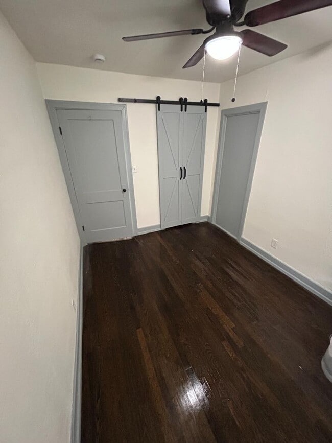 Photo - 3708 Summit St