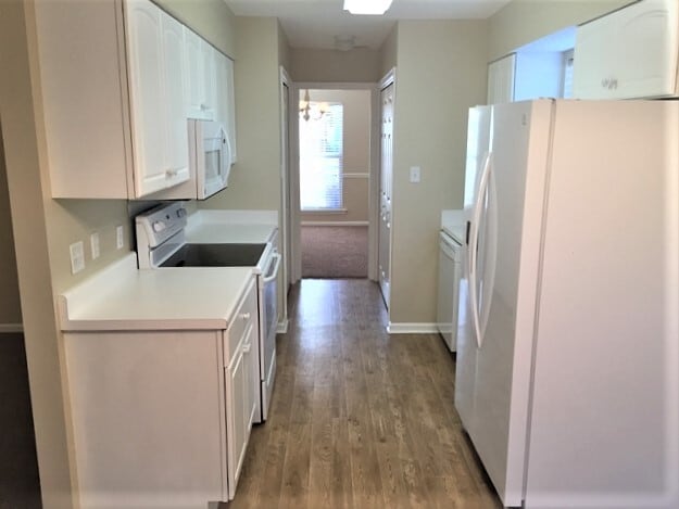 Photo - 8 Sandy Pond Ct