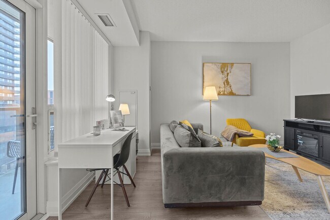 Photo - 4802 Yonge St Unité SI ID1511360P