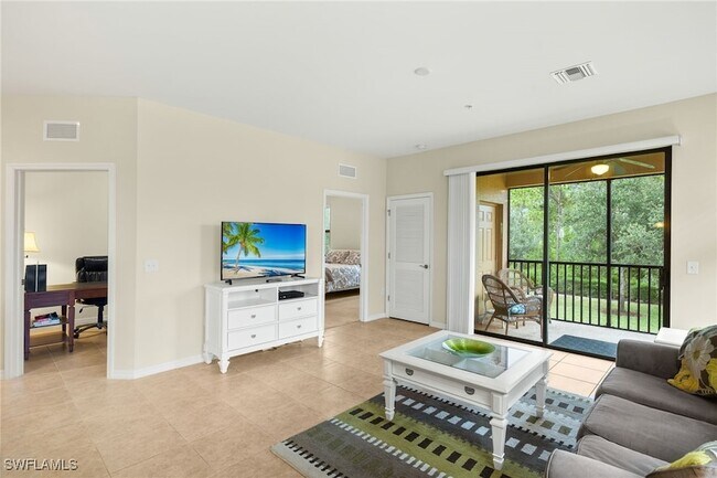 Photo - 3742 Pino Vista Way Unit 4