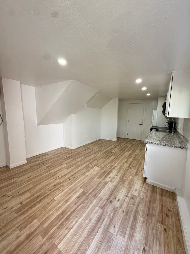 Photo - 535 Central Ave