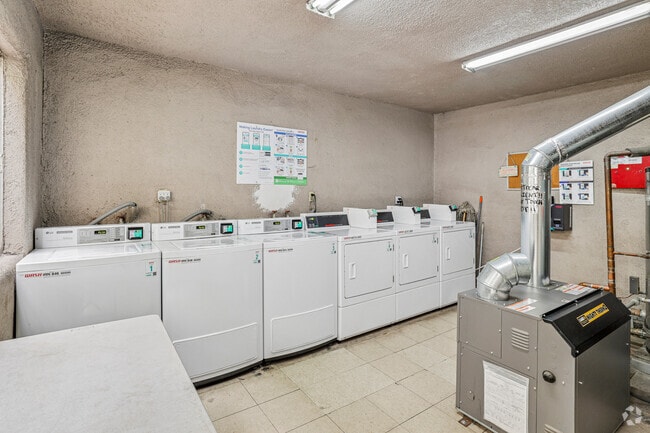 Laundry Center