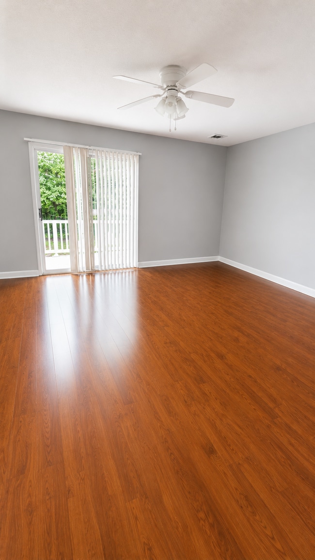 Photo - 1448 Bailey Cir