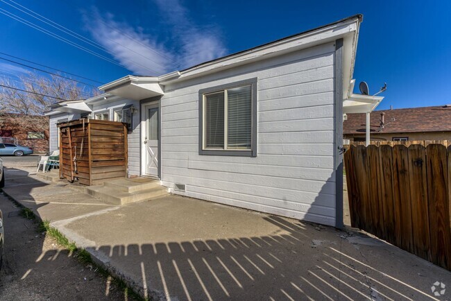 Building Photo - Sparks Duplex Rental