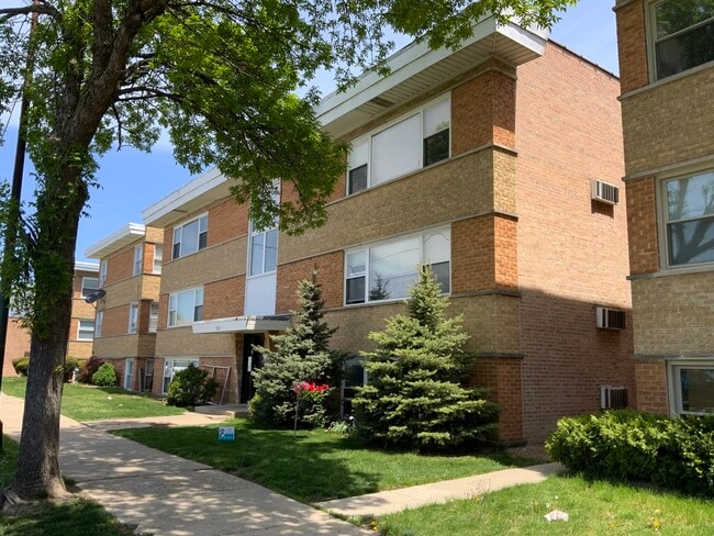Photo - 3737 N Harlem Ave Condo