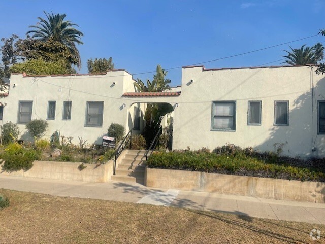 Building Photo - 102 N Broadway Rental