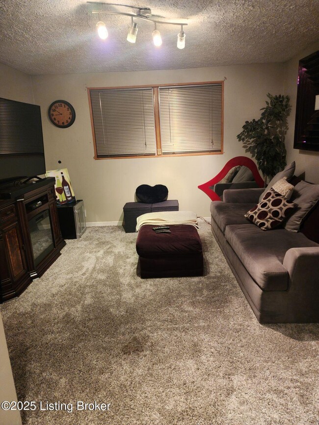 Photo - 4414 Amelia Ct