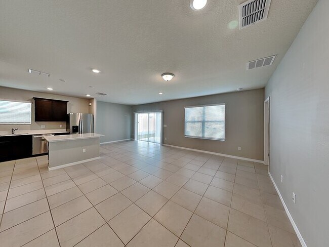 Photo - 1151 Sugarwood St