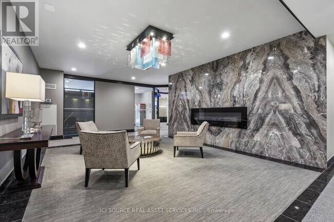 Photo - 7601 Bathurst St Unit 1003
