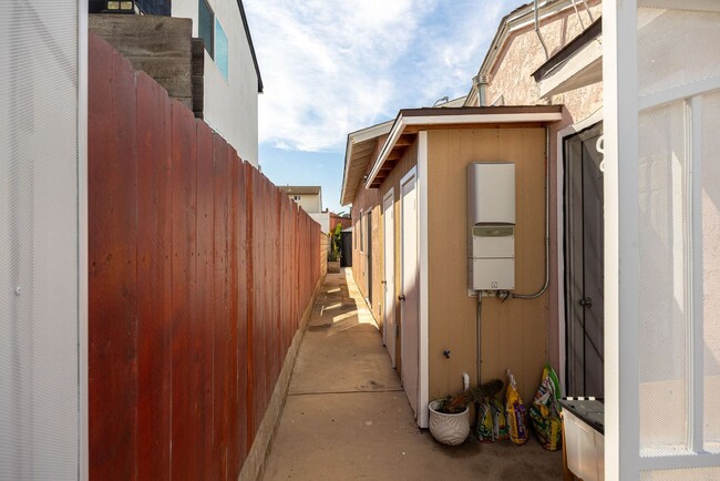 Photo - Cozy, perfectly located 2 bedroom unit in San Diego!