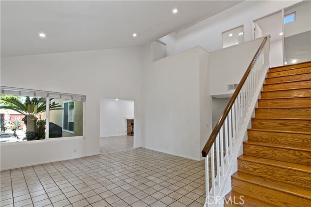Photo - 2858 Laureltree Dr