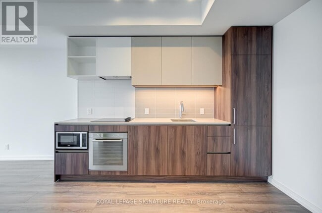 Photo - 1000 Portage Pkwy Unit 4715
