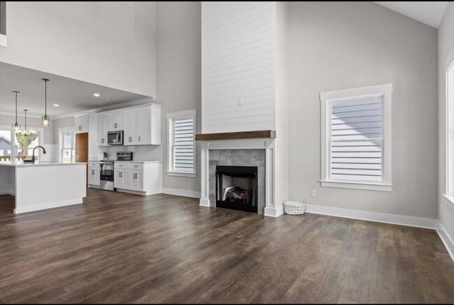 Photo - 538 Willow Grv Ct