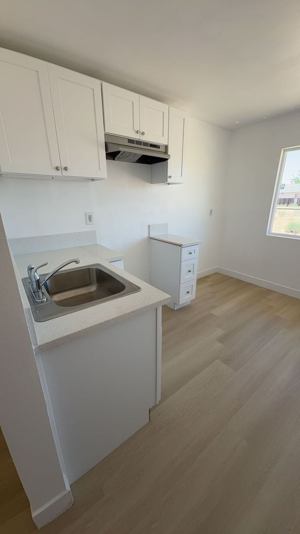 13336 Mohawk Rd Unit 3