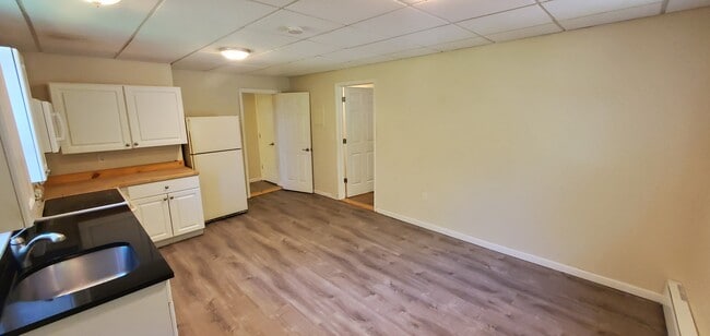 110 Hoag Cross Rd Unit #1