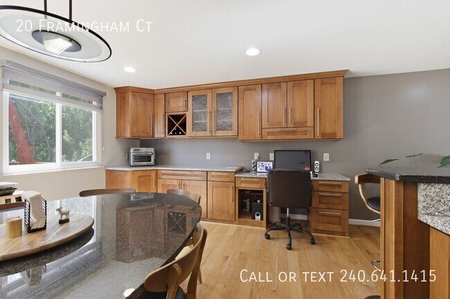 Photo - 20 Framingham Ct