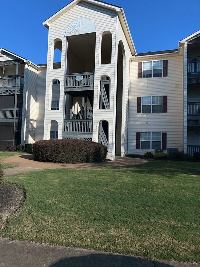 Building Photo - 1 Bedroom 1 Bathroom Condo