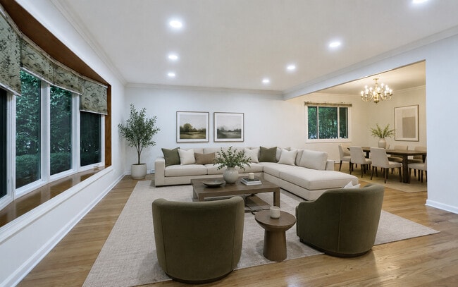 Photo - 605 W Gilbert Rd