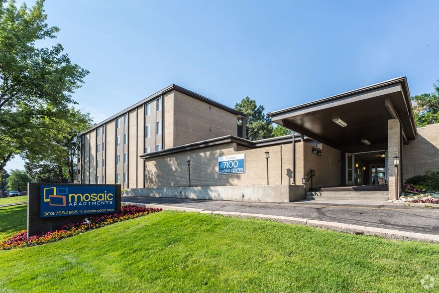 Mosaic Apartments For Rent in Denver, CO