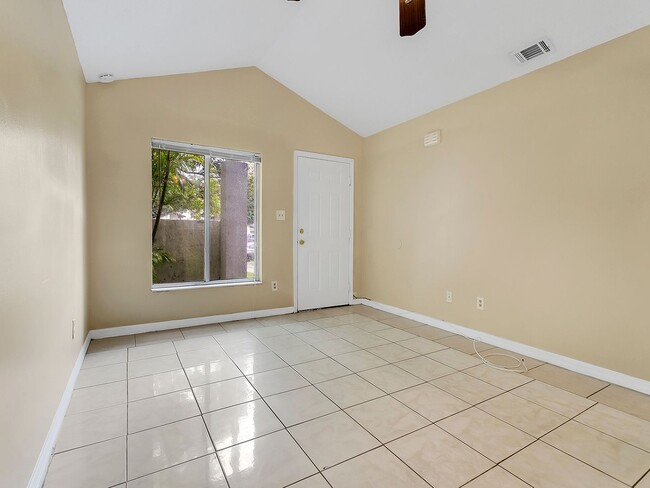 Photo - 10425 Riva Ridge Trail