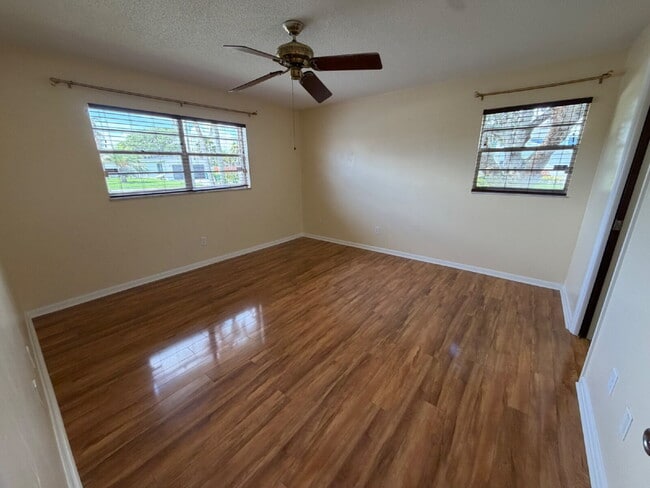 Photo - Indialantic 2 Bedroom Home with 2 car garage!