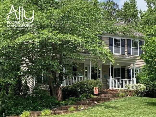 1236 Raintree Dr