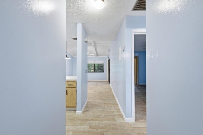 Photo - 506 Glenwood Dr