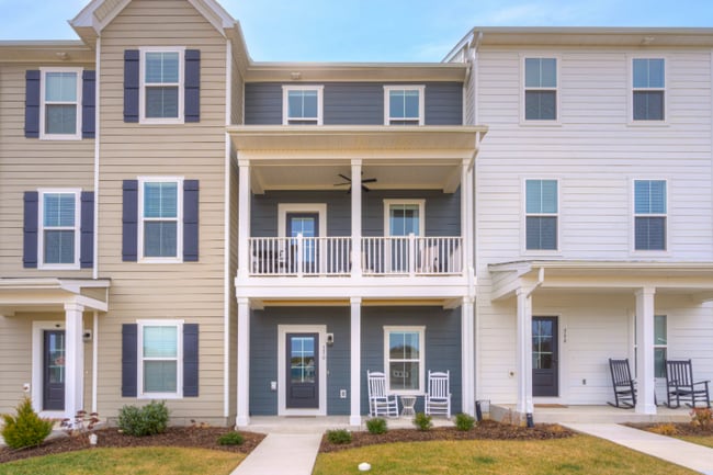 Photo - 370 Hamilton Ave NW