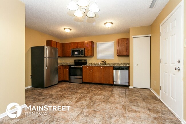 Photo - 1766 Blue Grass Pkwy