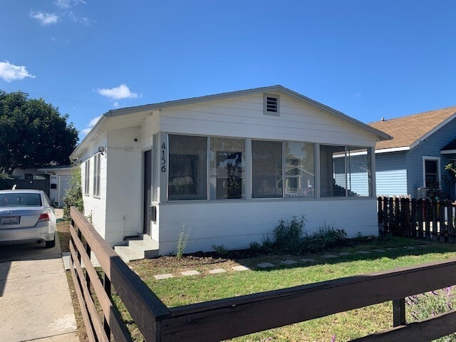 Building Photo - 4156 W 161st St Rental
