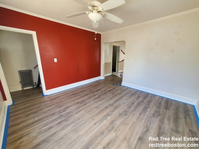 Photo - 8 Cross St Unit TOWNHOUSE